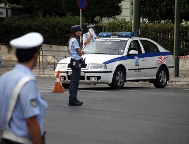 ΕΚΤΑΚΤΟ: Τηλεφώνημα για βόμβα στην πλατεία Κολωνακίου